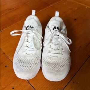 APL White TechLoom Pro Sneaker